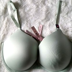 Victoria Secret Pushup Bra